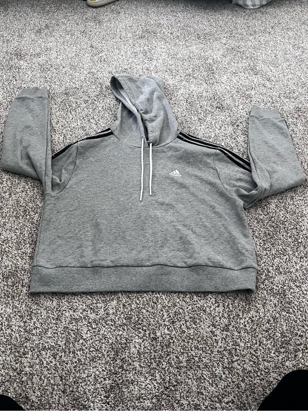 Adidas Women’s Essentials 3 Stripe Gray Animal Hoodie Medium NWT Pullover